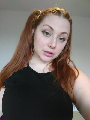 Estella Big Ass Big Seitos BRIRTISH BBW Brunette Mixed Hot Shots