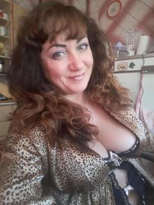 Kharkivの成熟したウクライナのSvetlana