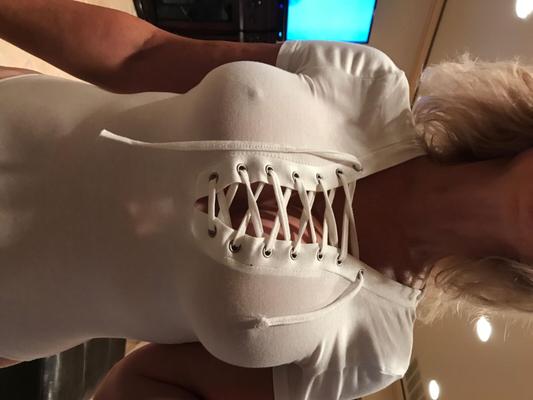 ホットな成熟した妻ホーマル