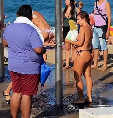 Voyeur beach #