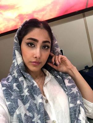 Iranian Girl Hairy Pussy