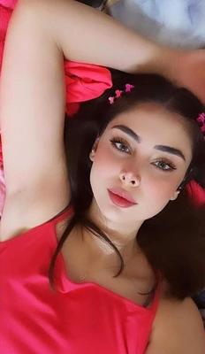 Der iranische Teenager nimmt Selfie