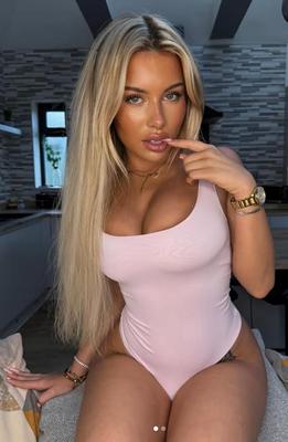 Tanisha Lou 