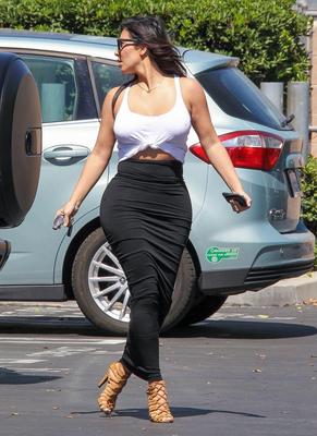 Kim Kardashian - Ankunft zur Bunim Murray -Produktion o