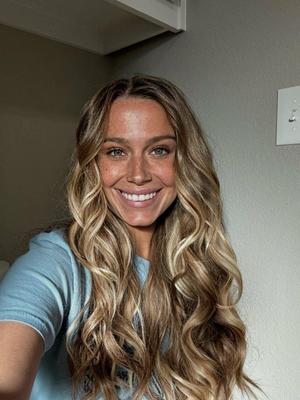 Esposa perfeita com ótimos seios hvyloads