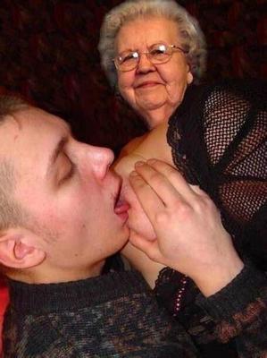 Titts sucking 
