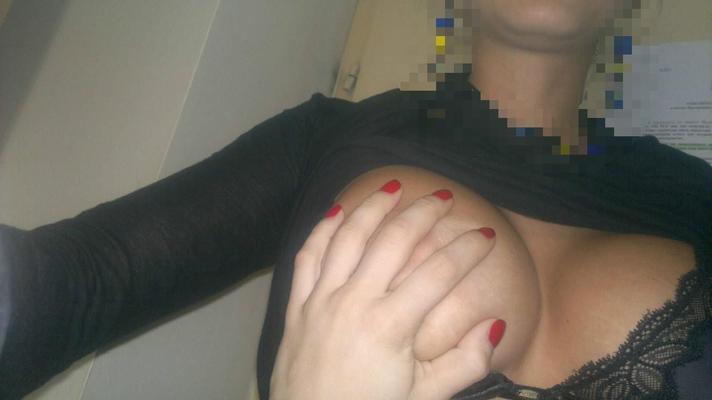 yo Big Tits Babe