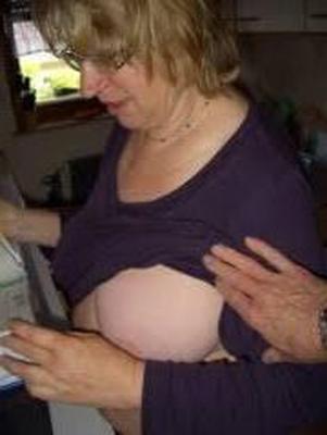 Oma las mal deine Titten sehen 