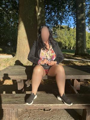  : My SlutLove flashing Outdoor 
