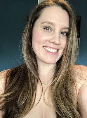 Erin Big Butt Big Boobs Gorgeous Youtuber Milf Mixed Hot Shots