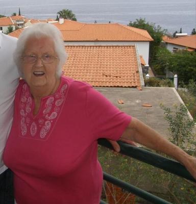 she might be a very old granny but fuck i want to suck her tits!