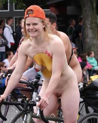 Babes Bilder