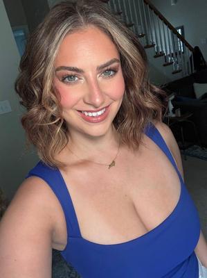 Kelly Big Ass Big Boobs Beauty Brunette Milf Mixed Hot Shots