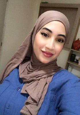 イランのペルシャターバンリヒジャーブの売春婦の女