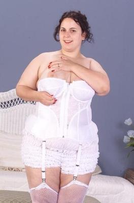 Fickbar, haariger BBW Angela