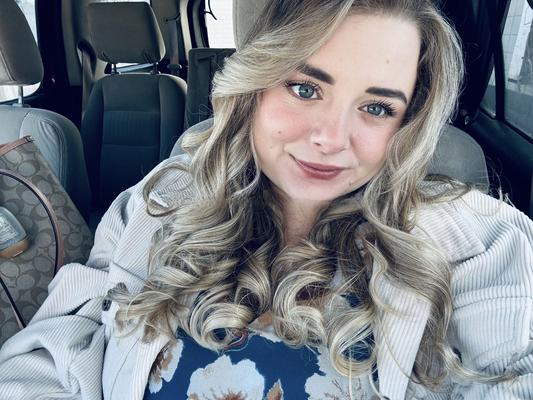 Lorelei Giant Boobs kurvige wunderschöne blonde Frau gemischte heiße Schüsse