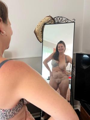 Vollbusiger Amateur Gilf Shelly