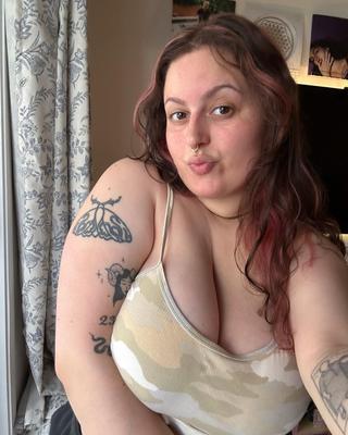 Cris Huge Boobs Sexy Beauty BBW Brunette Instagram Girl Mixed Ho