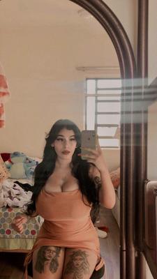 ¡Mis grandes tetas latinas para grandes pollas gordas!