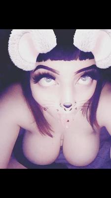 Chubby Goth Gurl