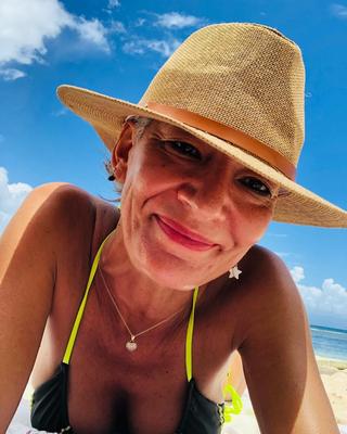 French milf face to fuck Val tete de videuse de couilles