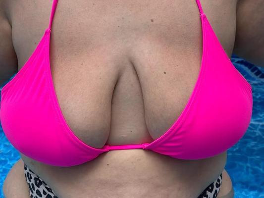 BBW Bool Wife