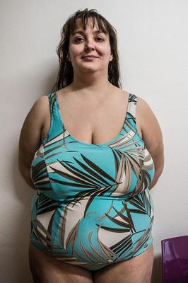 Charlotte et ses Magnifiques Grosses Mamelles de Laitière