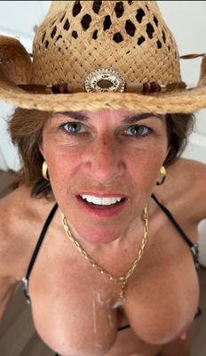 MILF Mary 