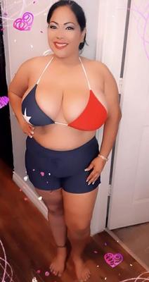 Еще одна большие сиськи Texas Latina Milf Огромные сиськи